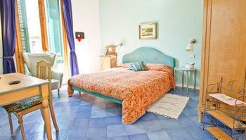 לינה וארוחת בוקר וירג'יו Casa Fornaciari מראה חיצוני תמונה
